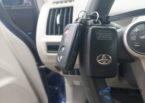 2012 Toyota Prius V Five z USA, uszkodzony, nr VIN JTDZN3EUXC3143319